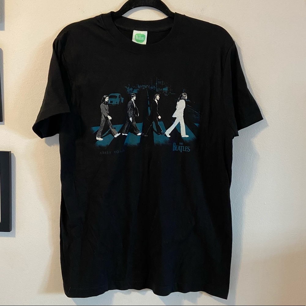 Beatles Abbey Road T-shirt NWOT